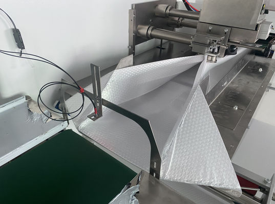 Macchina di confezionamento a pellicola a bolle d'aria E-Commerce Express Bag Packing Sealing Machine