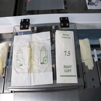 Servo Driven Surgical Gloves Wrapping Machine for Paper Liner Wallet Pack (macchina per avvolgere i guanti chirurgici a servo)